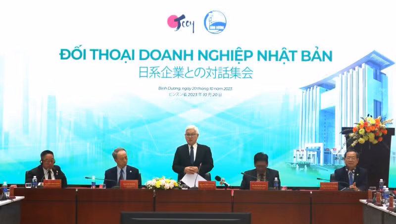 Secretary of the Party Committee of Binh Duong province Nguyen Van Loi speaks at the event (Photo: NDO)