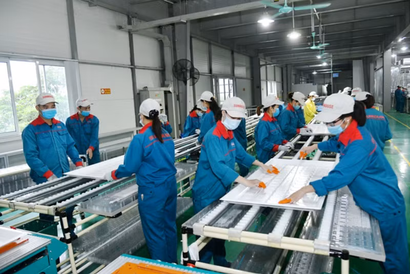 As of December 31, 2021, Vietnam has 694,200 domestic private enterprises (Photo: VnEconomy)