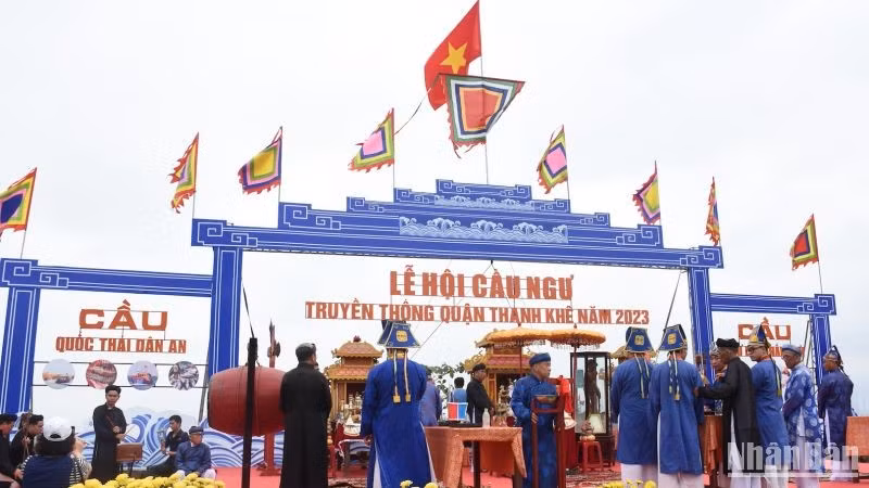 Locals in Da Nang celebrate the whale worshipping festival 