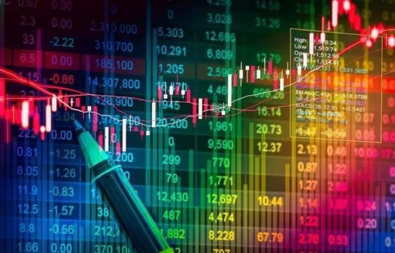 Vietnam’s benchmark VN-Index increased 0.03% to 1053.77 points on May 9.