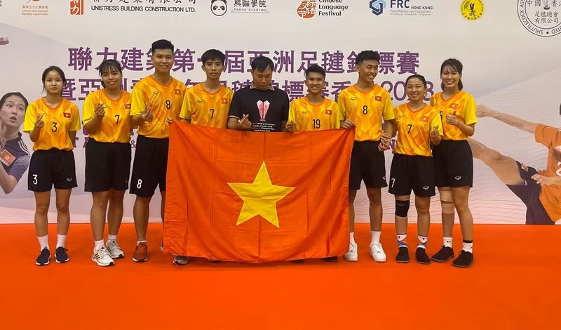 Vietnamese athletes win 6 golds at the 1st Asian & Asian Youth Shuttlecock Championships. (Photo: Sai gon Giai phong)