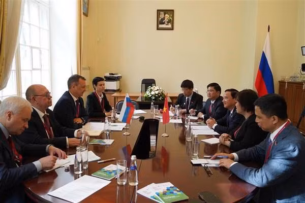 NA delegation attends Nevsky International Ecological Congress in St. Petersburg ảnh 1 NA delegation attends Nevsky International Ecological Congress in St. Petersburg ảnh 1