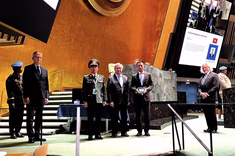 Vietnam mission marks 75th anniversary of UN Peacekeeping ảnh 1