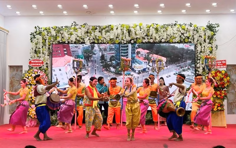 An art performance at the event.