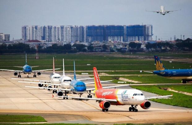 Normally, each day, airlines in Vietnam operate an average of 106 night flights that are available between 10 pm and 4 am of the following day. (Photo: VNA)