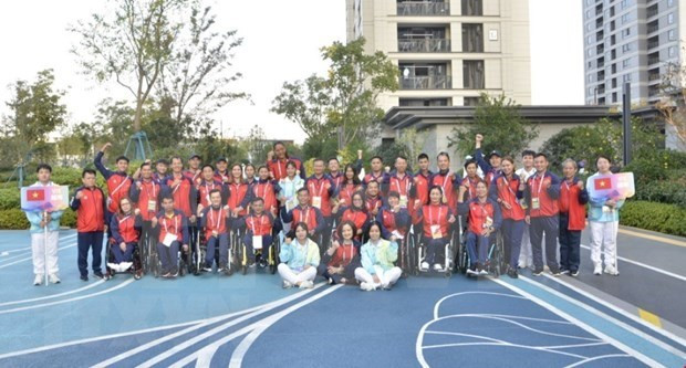 The Vietnamese delegation to the 4th Asian Para Games. (Photo: VNA) 