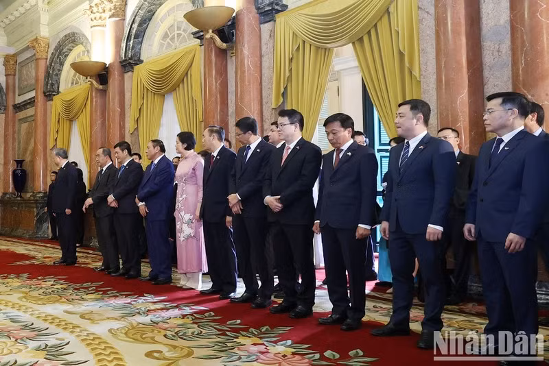 [In Pictures] Vietnam and Kazakhstan boost cooperation in many fields ảnh 3