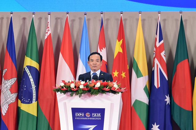 Deputy Prime Minister Tran Luu Quang speaks at the opening ceremony of the 7th China – South Asia Expo (CAS Expo) and the 27th China Kunming Import and Export Commodities Fair in Kunming, the capital of China’s Yunnan province (Photo: VGP)