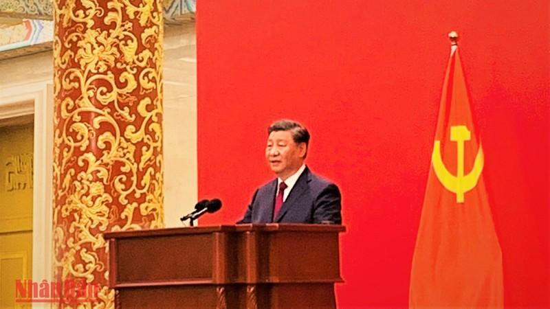 General Secretary of the 20th Central Committee of the Communist Party of China Xi Jinping speaking at the press meeting (Photo: Huu Hung/NDO)