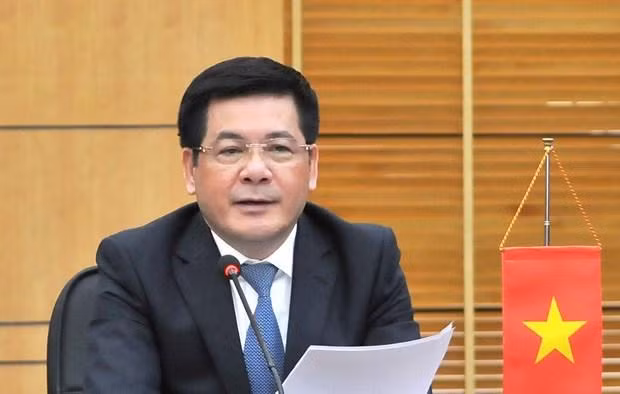 Minister of Industry and Trade Nguyen Hong Dien (Photo: VNA)