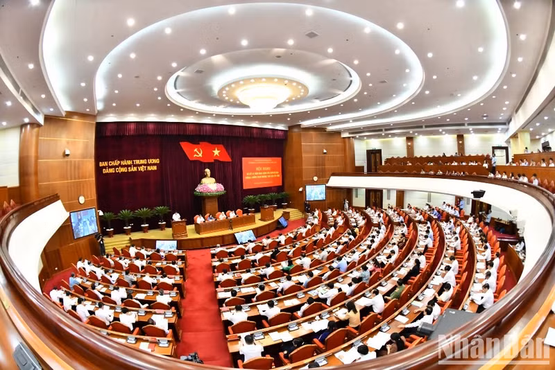 [In Pictures] General Secretary Nguyen Phu Trong chairs a conference on local anti-corruption ảnh 3