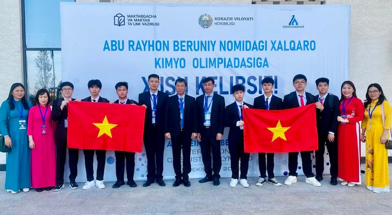Vietnam bags eight medals at Abu Reikhan Beruniy International Chemistry Olympiad