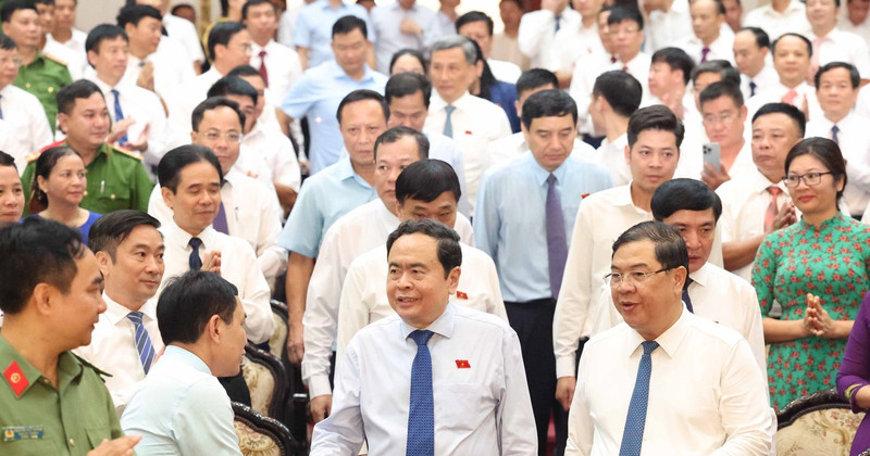 National Assembly Chairman Tran Thanh Man attends the conference announcing the Resolution of rearranging administrative units at the district and commune levels during 2023-2025 in Nam Dinh province.