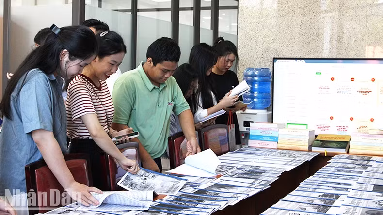 The space attracts young people. The space attracts young people.