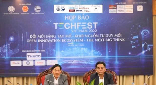 At the press conference (Photo: VNA)