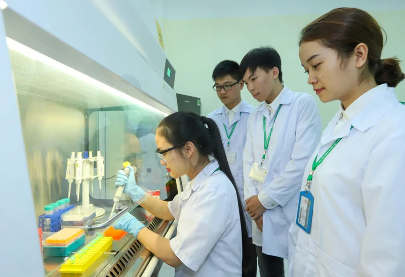 Practice time of students of Vietnam National University of Agriculture. (Photo: TUE NGHI)