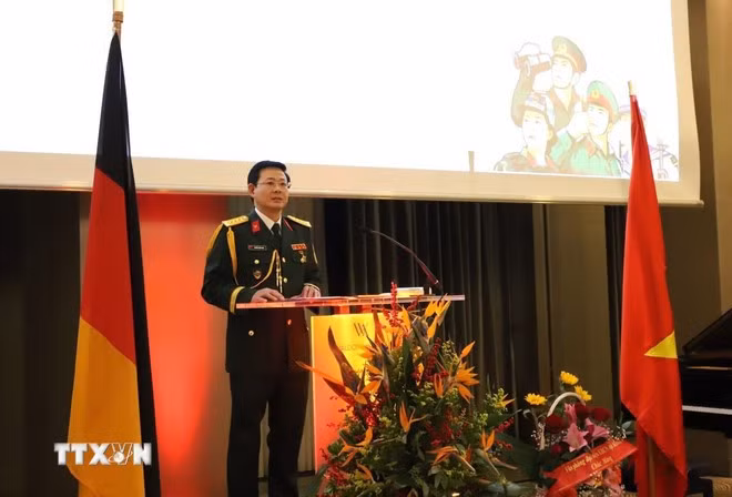 Vietnamese Defence Attaché to Germany Colonel Nguyen Tuan Minh (Photo: VNA)