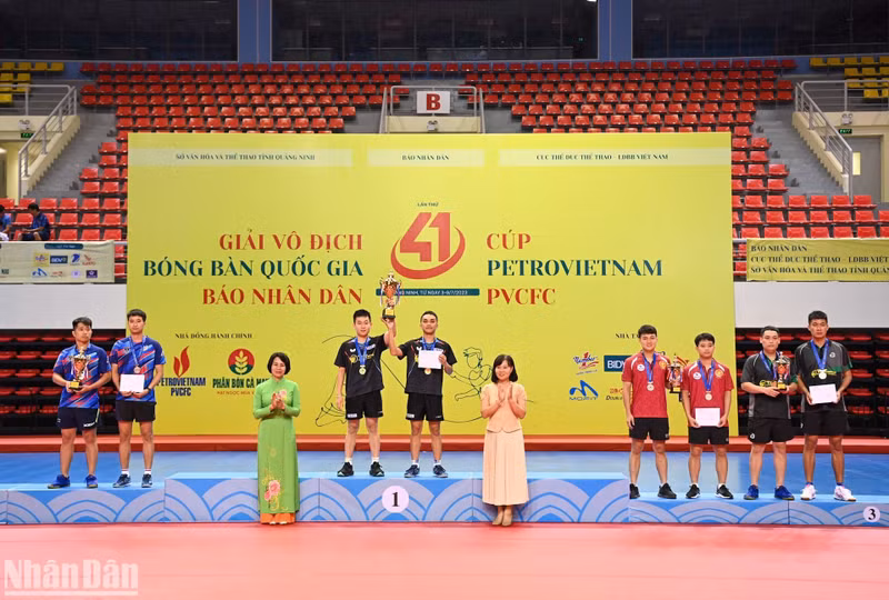 The winners in the men's doubles event.