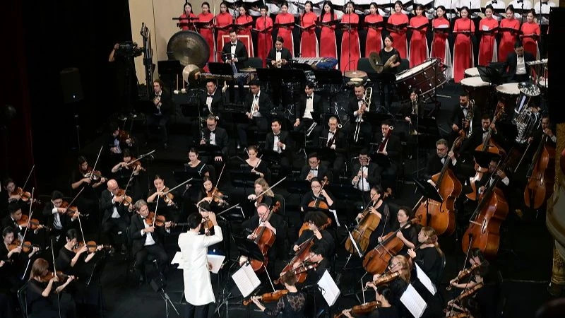 The National Concert 'Dieu Con Mai' has become an annual artistic rendezvous on the occasion of National Day (September 2), over many years. (Photo: Organising Committee)