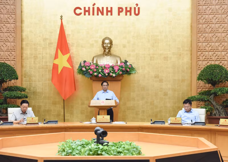 Prime Minister Pham Minh Chinh chairs Government’s law-building session 