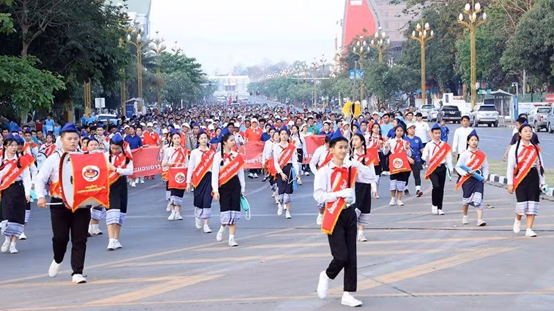 Parade to celebrate the 70th founding anniversary of the LPRP in the capital Vientiane. (Source: Pasaxon Newspaper)