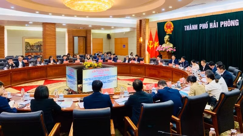 An overview of the meeting between Hai Phong City and China's Hekou County, the Yunnan Pilot Free Trade Zone - Honghe Area.