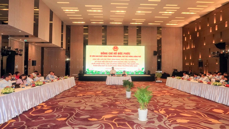 An overview of working session. (Photo: PHONG NGUYEN)