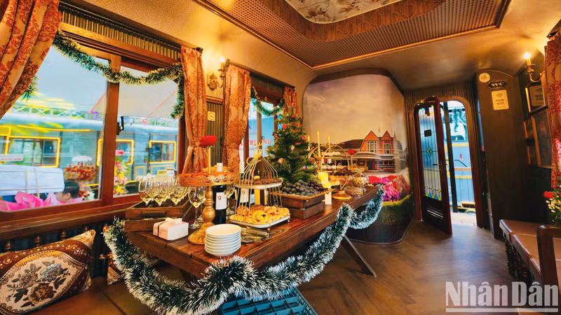 The train’s carriages boast a luxurious and sophisticated design that combines Indochinese and French styles, with technical upgrades for enhanced comfort.