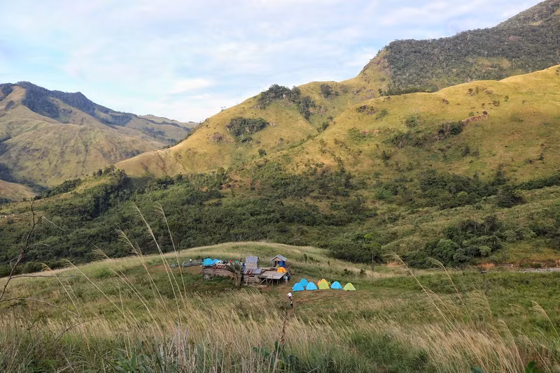 The ideal time for the Ta Giang trek is during dry season from November to March