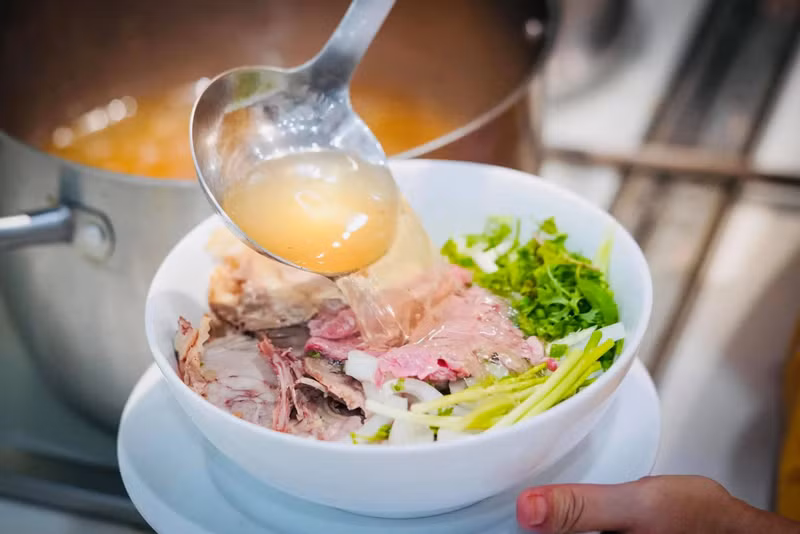 Hanoi-styled ‘pho’ has won the hearts of domestic and foreign gourmets alike.