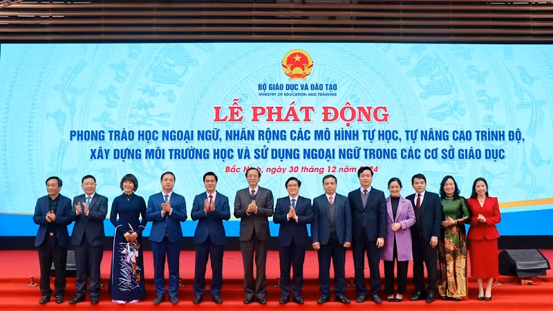 Delegates at the launch ceremony 