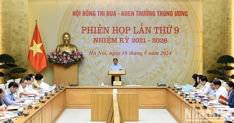 PM Pham Minh Chinh speaks at the meeting. (Photo: NDO/Tran Hai)