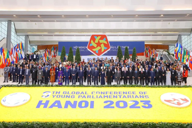Delegates at the 9th Global Conference of Young Parliamentarians in Hanoi. (Photo: VNA)