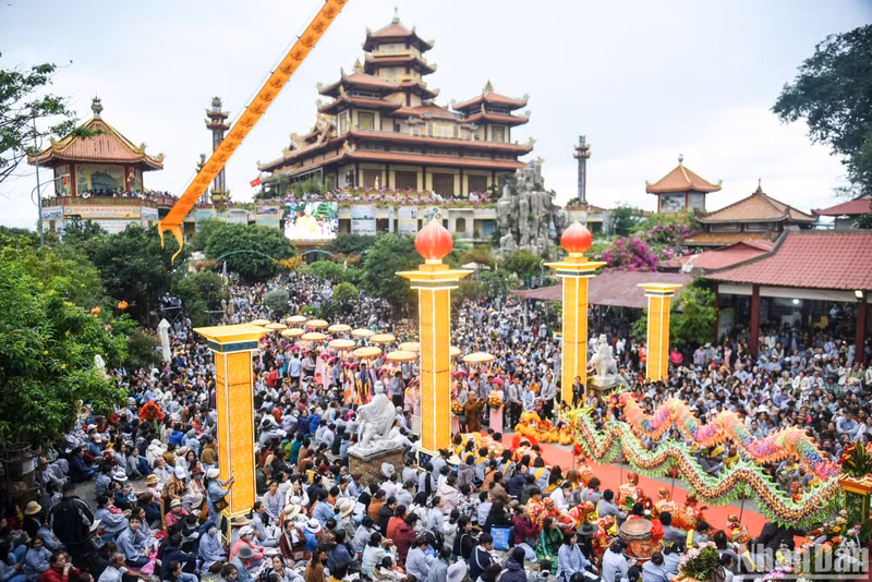 It is among the major activities of the Quan The Am Festival 2025.