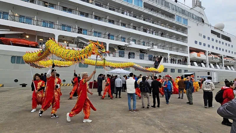 Since early 2025, Quang Ninh has been a vibrant hub for sea and island tourism, welcoming thousands of international visitors.