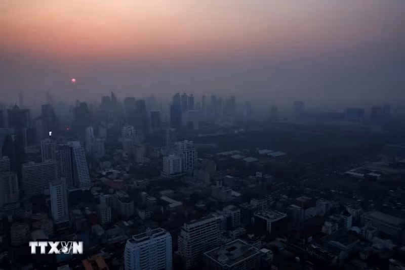 Smoke pollution in Bangkok, Thailand. (Photo: REUTERS/VNA)