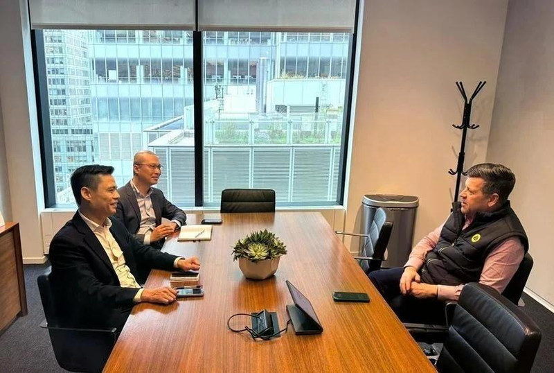 Nasdaq seeks to strengthen cooperation with Vietnamese government, businesses