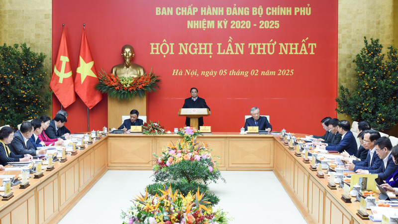 The first meeting of the Government’s Party Committee in the 2020-2025 tenure in Hanoi on February 5