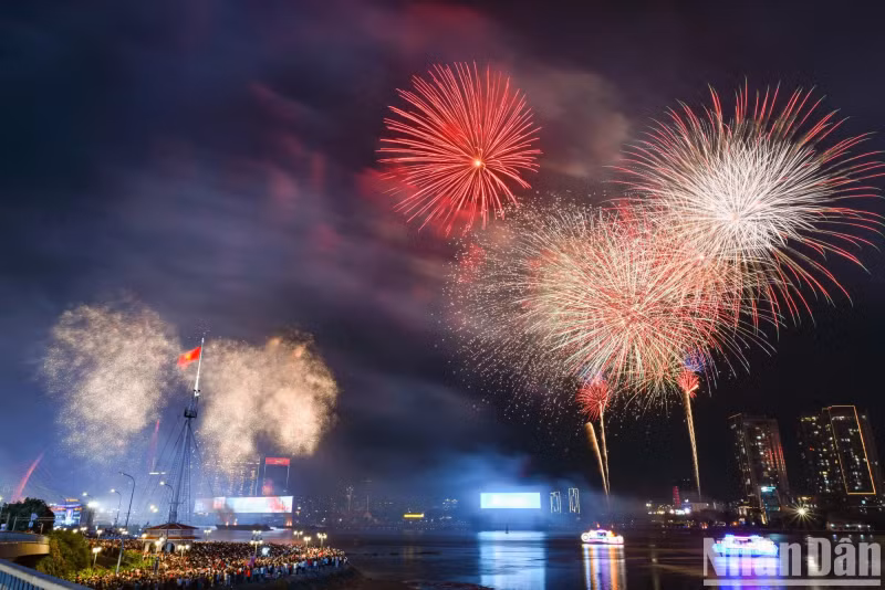 Lower-altitude fireworks were launched at 28 other locations across the city’s districts.