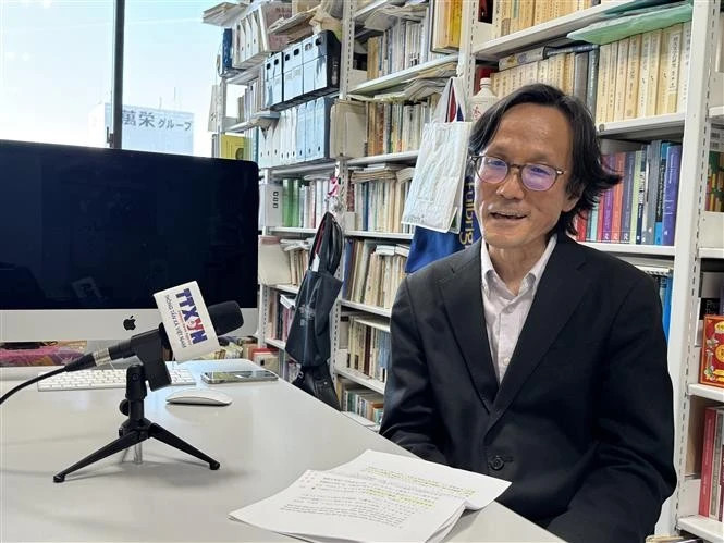 Professor Shimizu Masaaki from Japan’s Osaka University. (Photo: VNA) 