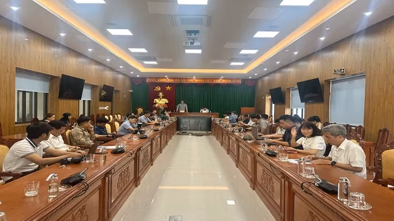 Overview of the press conference.