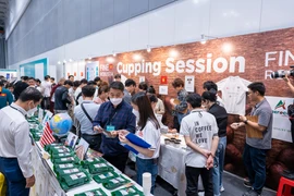 AFFIRMING THE POSITION OF VIETNAMESE BRANDS IN THE GLOBAL MARKET