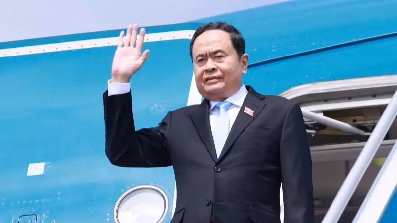NA Chairman Tran Thanh Man sets off for official visit to Laos and attendance at AIPA-45. (Photo: VNA)