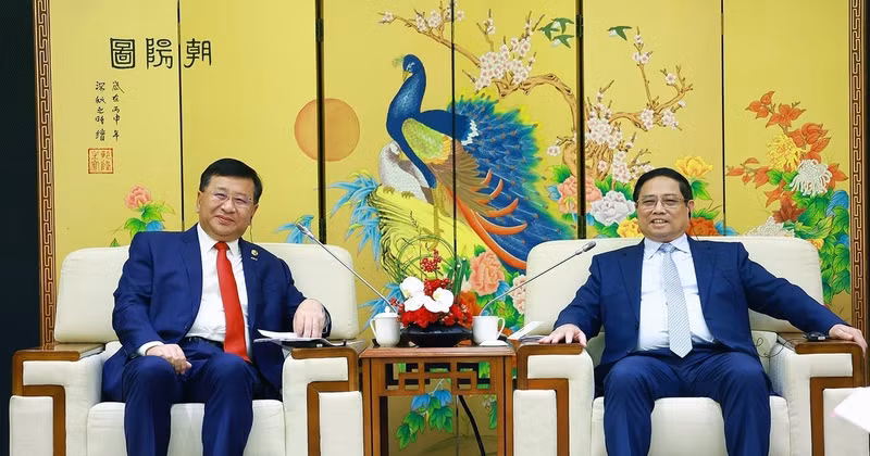 PM meets Chinese major firms