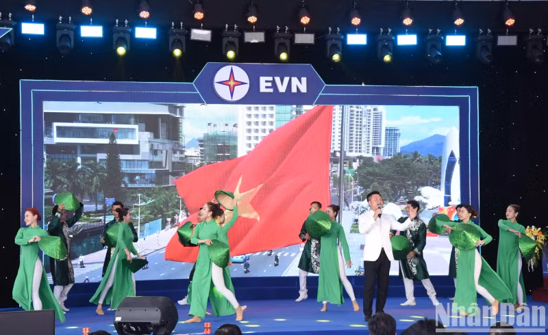 An art performance at the ceremony.