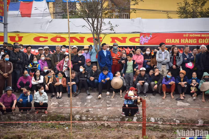 The festival attracts a large number of people.