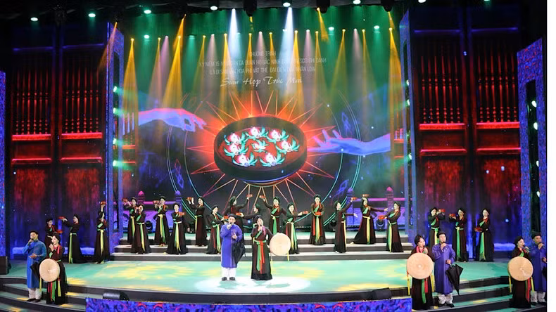 A performance of Quan Ho folk singing at the ceremony. A performance of Quan Ho folk singing at the ceremony.