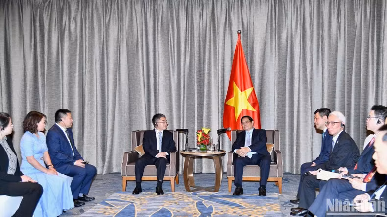 PM Pham Minh Chinh receives Chairman of China Tianying Inc. Yan Shengjun in Beijing on June 27. (Photo: NDO)