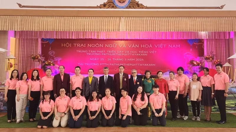 The first Vietnamese language and culture summer camp was held in the Northeast region of Thailand. (Photo: coordinator)