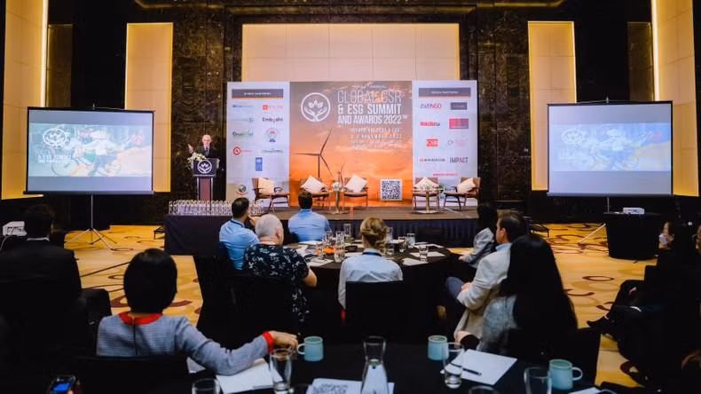 Prof. Dr. Martin Blake shared about the message behind the theme of "Beyond Net Zero &amp; ESG”.